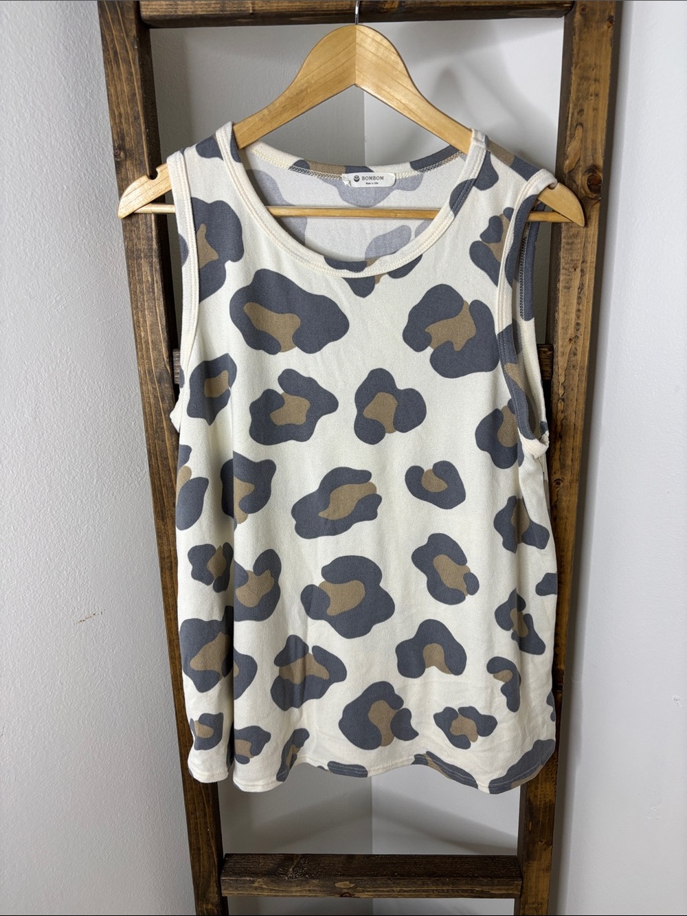 Bombom Leopard Print Cream Tank Top with Taupe & Gray Spots Size L